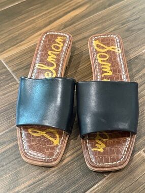 Sam Edelman Black Slide Sandals with Brown Croc Insole 8.5